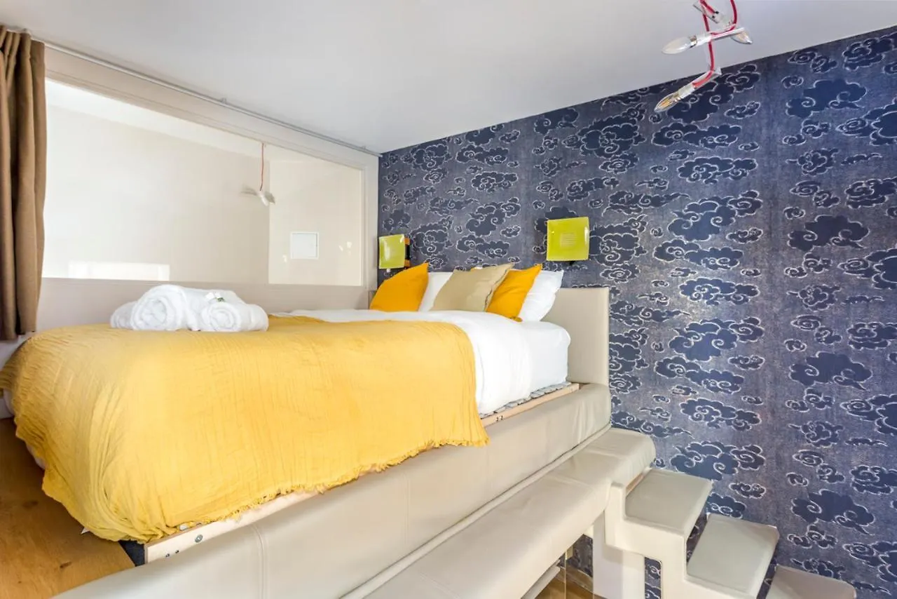 Design Et Confort Near Champs Elysees Παρίσι