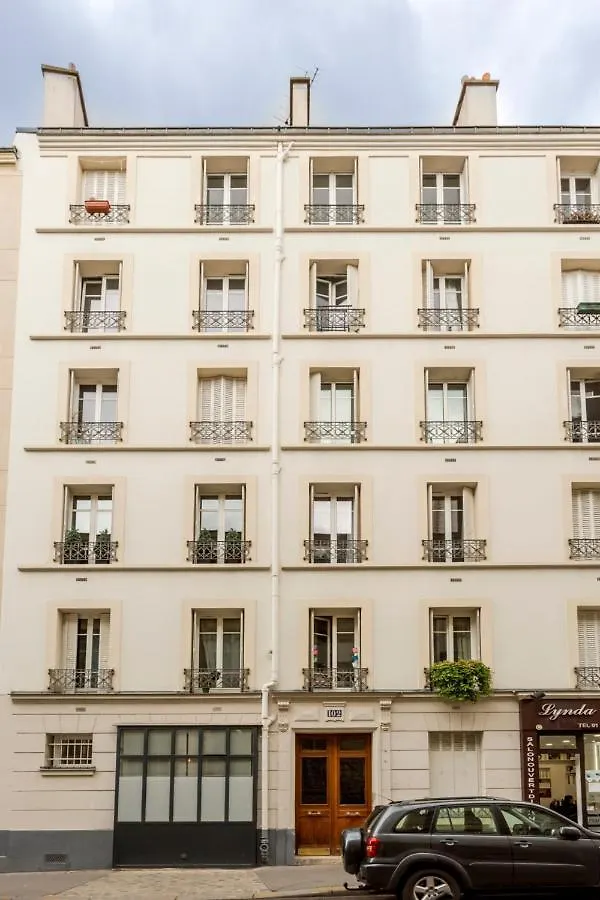 Design Et Confort Near Champs Elysees Παρίσι 0*,
